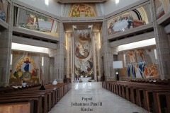 Papst-Johannes-Paul-II-Kirche-Polen-2022_21